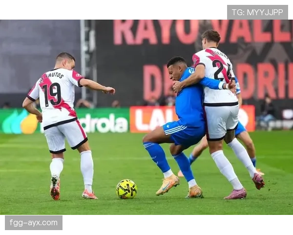 维尼修斯持续高光表现助力皇马重塑锋线火力