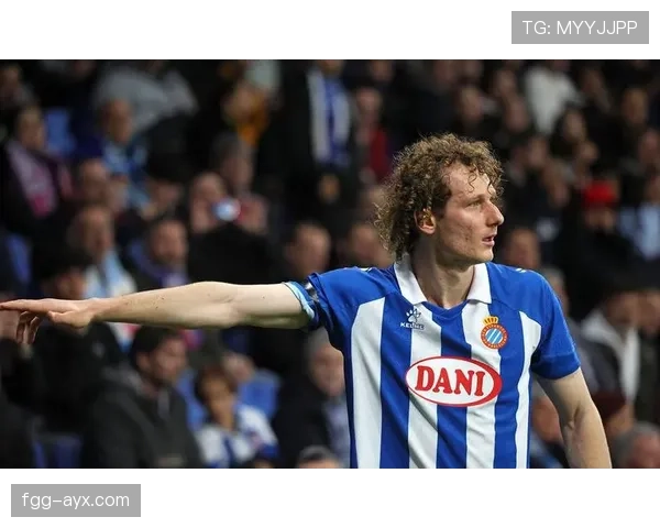 马洛卡中场状态回暖，助球队斩获关键胜利