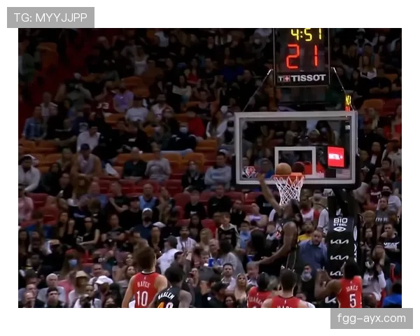 希罗突破篮筐频次提升显著 拉开球队进攻空间